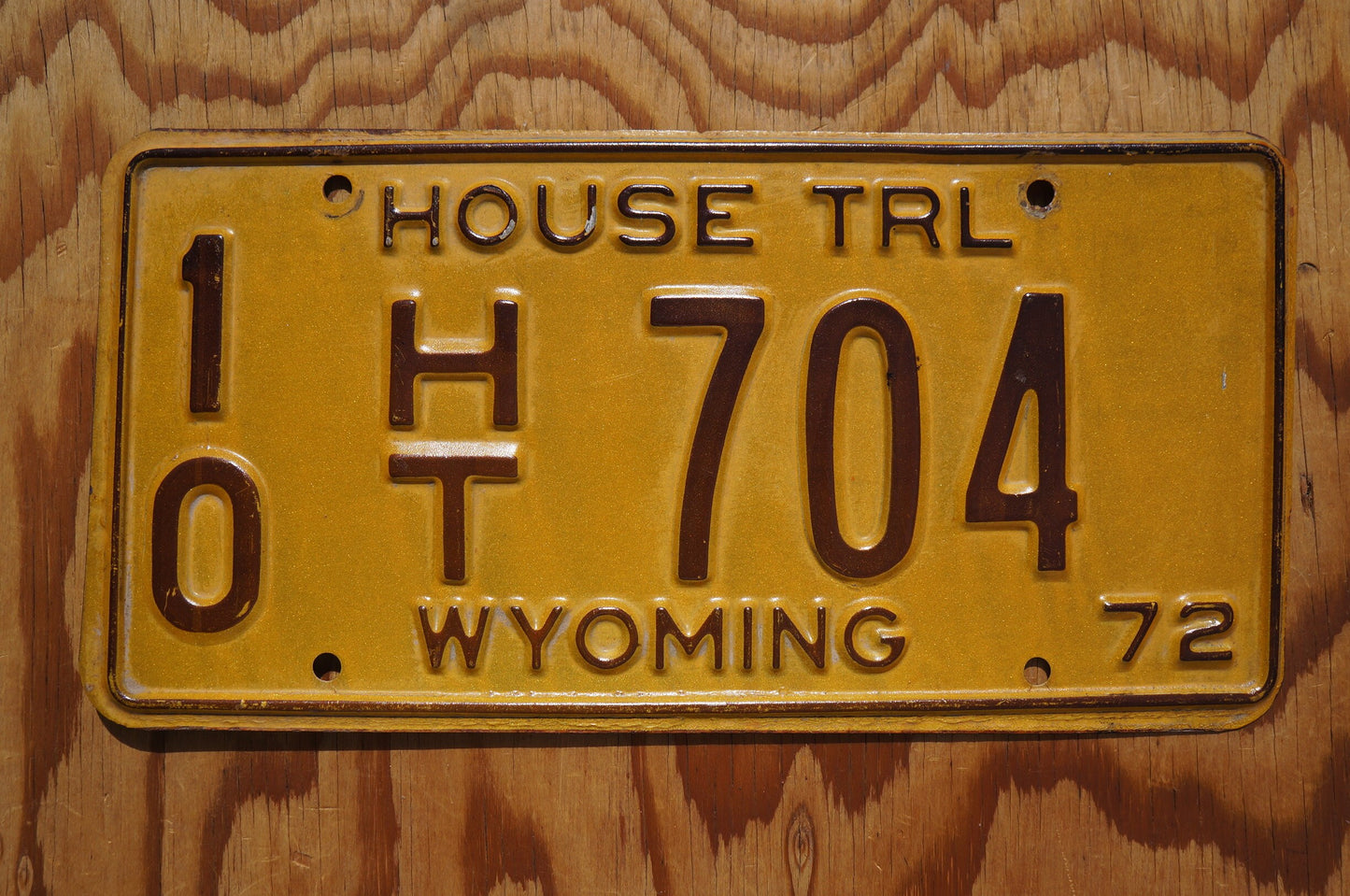 1972 Wyoming HOUSE TRAILER HT License Plate # 10 - 704 Fremont County