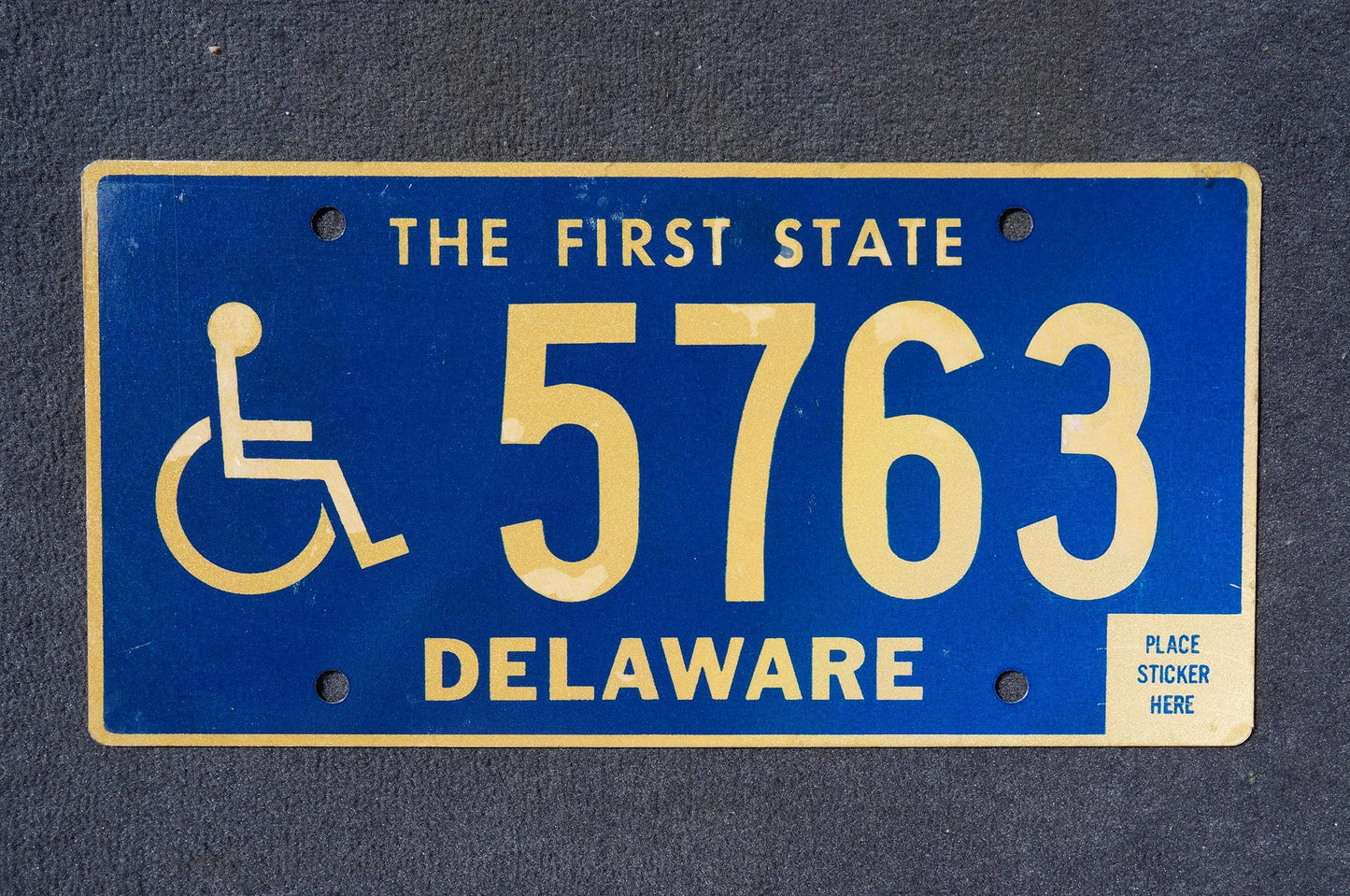 DELAWARE License Plate HANDICAP Wheelchair # 5763