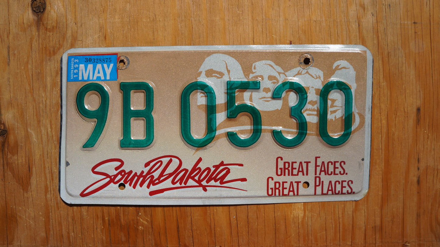 1990s South Dakota License Plate: Mt Rushmore, Green Letters