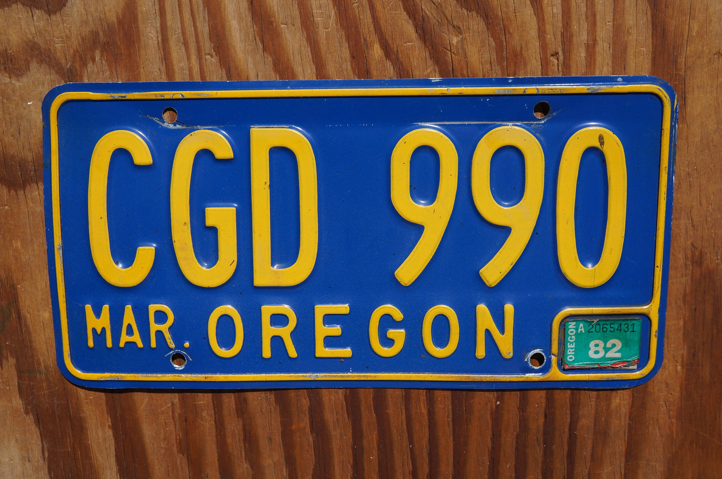 1982 Oregon Blue Vintage License Plate