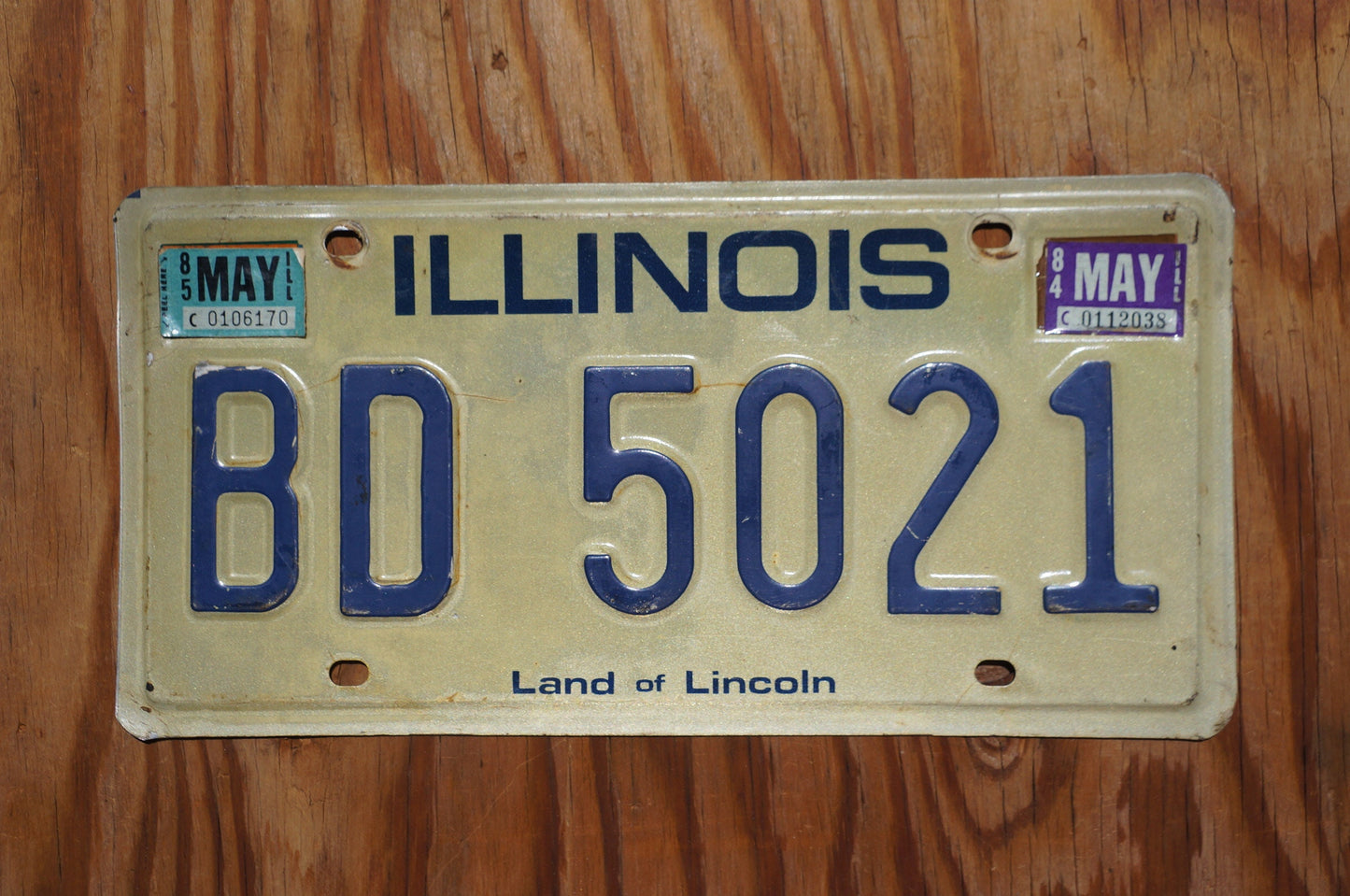 1984 1985 Illinois Vintage License Plate - Land of Lincoln