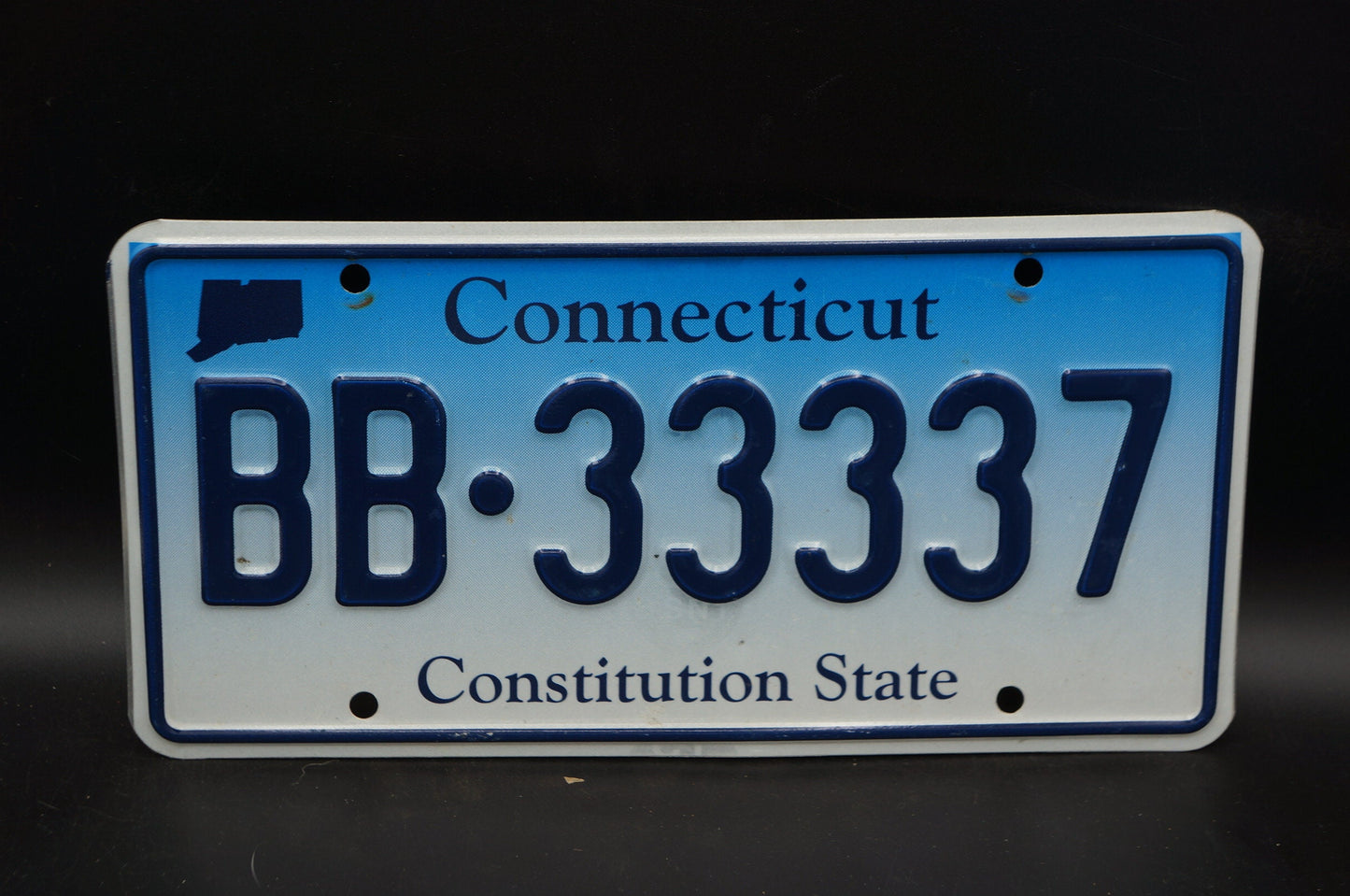 Connecticut Blue License Plate - Constitution State # BB - 33337
