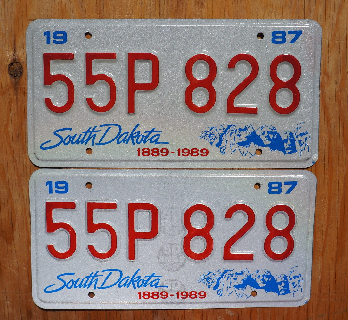 1987 South Dakota Centennial Mt Rushmore License Plate Pair - Unused Original