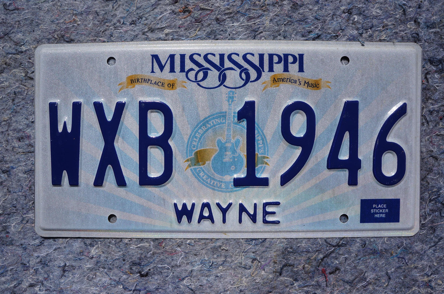 2004 Mississippi Embossed Guitar License Plate # WXB 1946