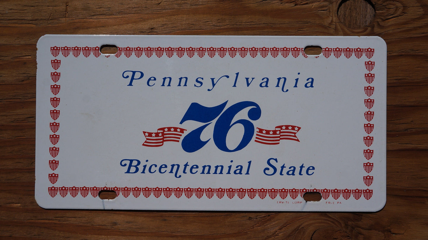 1976 Pennsylvania PORCELAIN Bicentennial Front License Plate