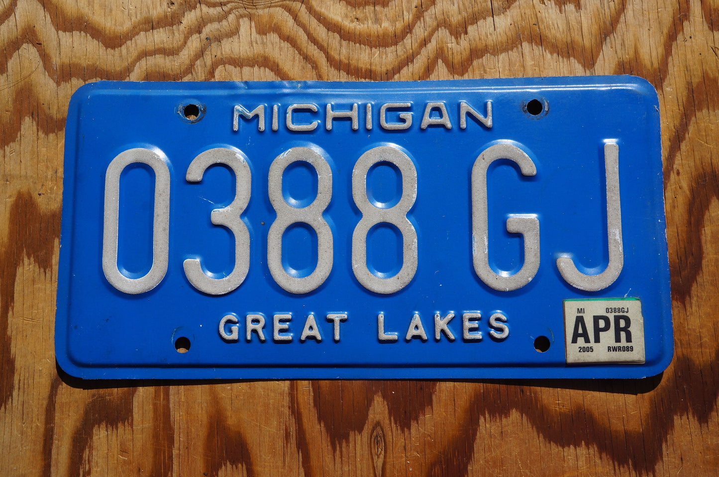2005 Michigan Vintage Blue License Plate - Great Lakes