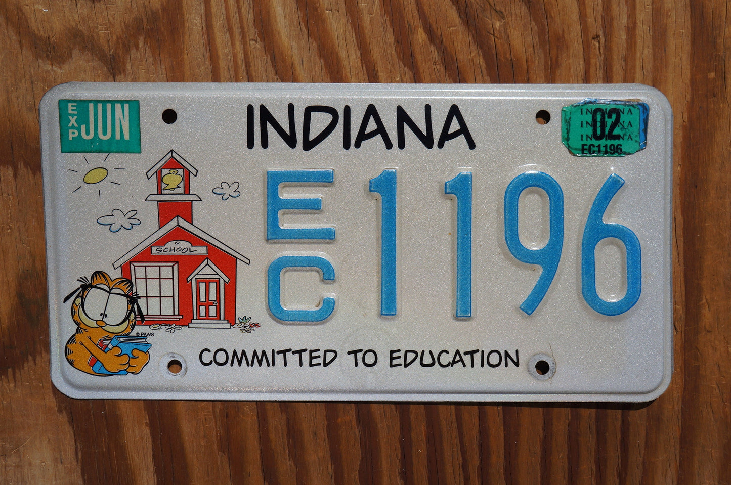 2002 Indiana COMMITTED TO EDUCATION Graphic License Plate - Garfield Cat School