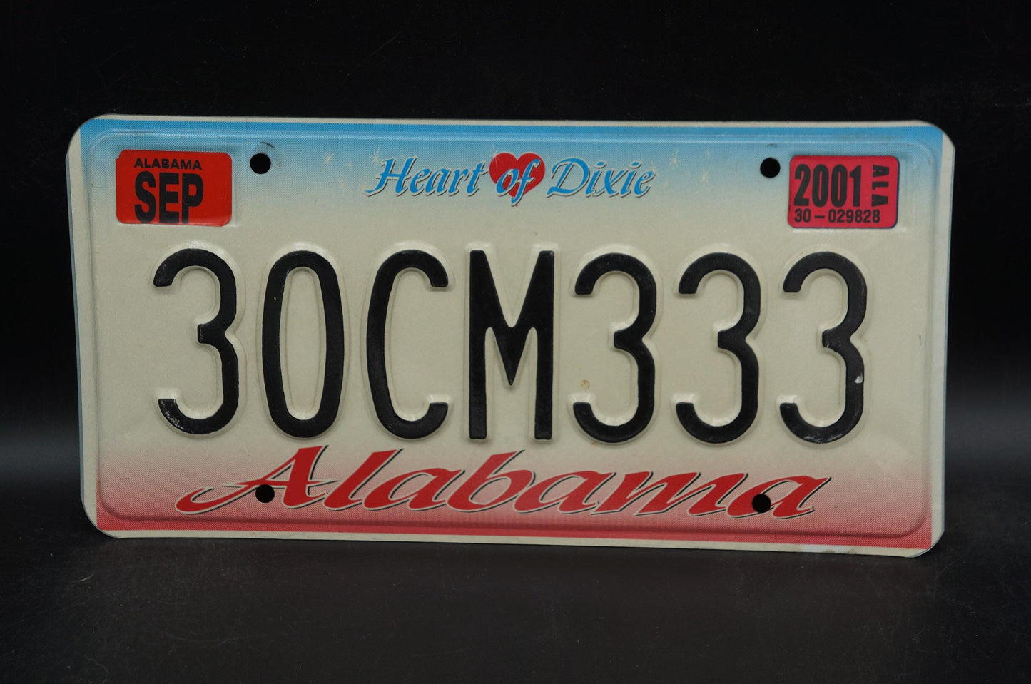 2001 Alabama HEART OF DIXIE License Plate # 30CM333
