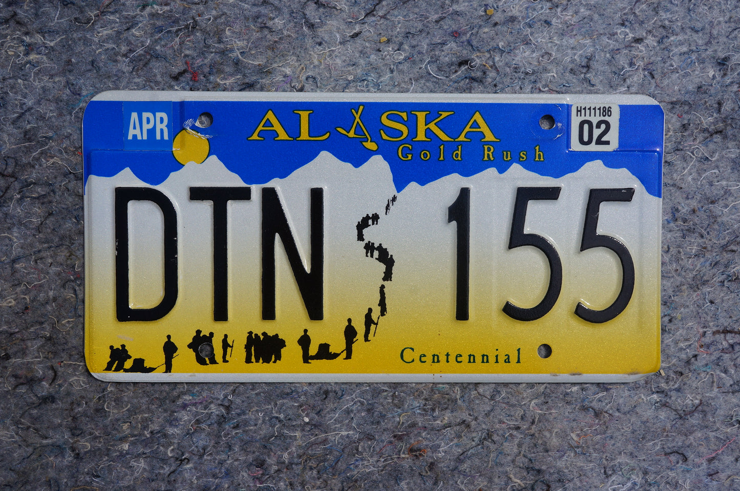 2002 ALASKA GOLD RUSH Centennial License Plate