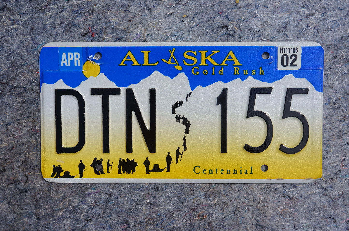 2002 ALASKA GOLD RUSH Centennial License Plate