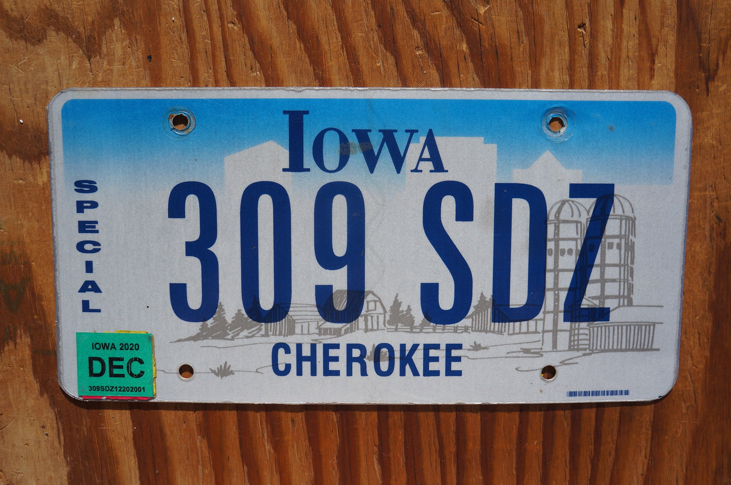 2020 Iowa SPECIAL License Plate # 309 SDZ
