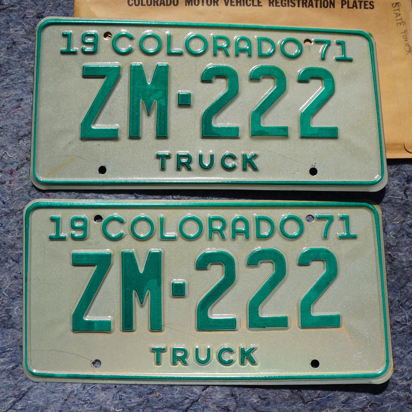 1971 Colorado Truck License Plate PAIR - Unused ZM-222