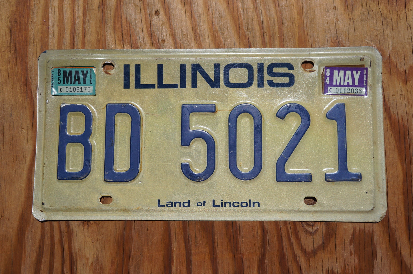 1984 1985 Illinois Vintage License Plate - Land of Lincoln
