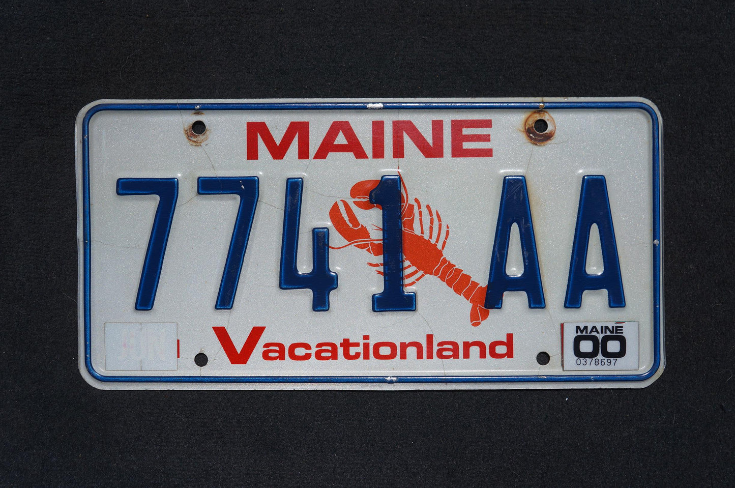 2000 Maine LOBSTER License Plate # 7741 AA - Vacationland