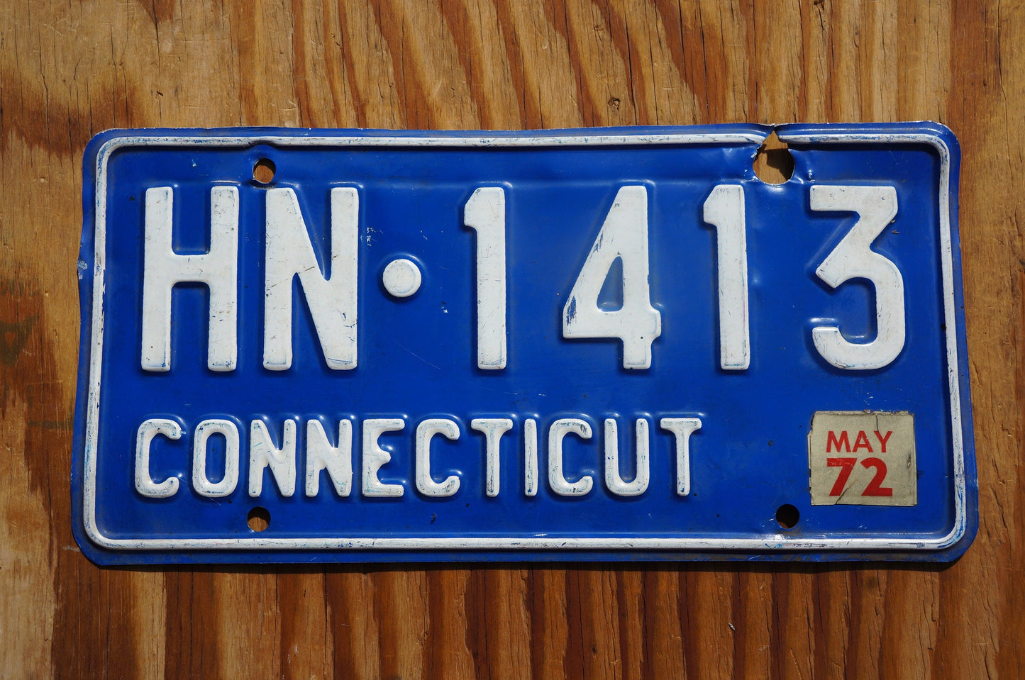 1972 Connecticut Blue Vintage License Plate # NH - 1413