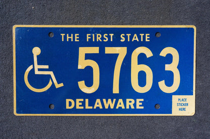 DELAWARE License Plate HANDICAP Wheelchair # 5763