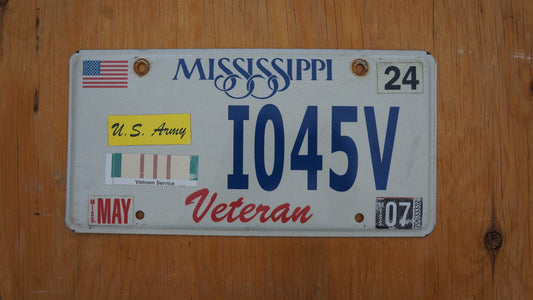2007 Mississippi US Army Veteran Flag License Plate # I045V