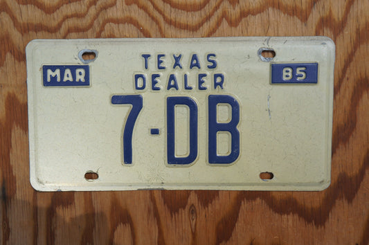 1985 Texas DEALER Vanity Vintage License Plate # 7-DB