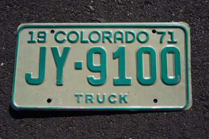 1971 Colorado Truck Green Snow Mountains License Plate # JY - 9100