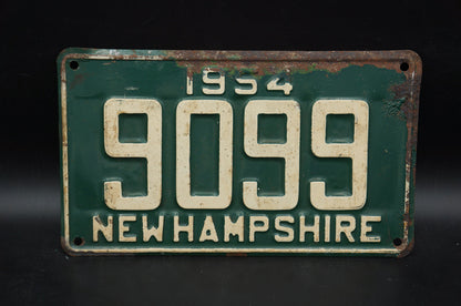 1954 New Hampshire LOW DIGIT NUMBER Vintage Automobile license plate # 9099
