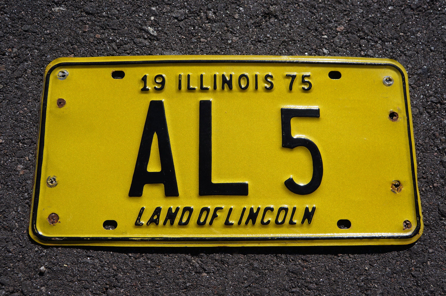 1975 Illinois Yellow Vanity License Plate # AL 5