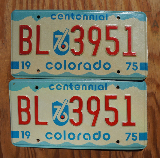 1975 1976 1977 Colorado Bicentennial License Plate Pair