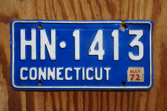 1972 Connecticut Blue Vintage License Plate # NH - 1413