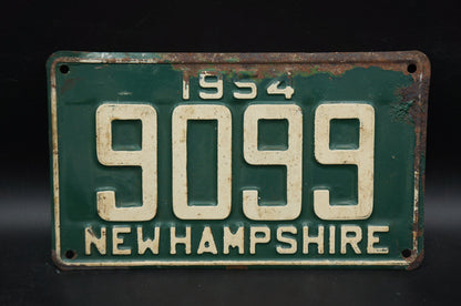 1954 New Hampshire LOW DIGIT NUMBER Vintage Automobile license plate # 9099