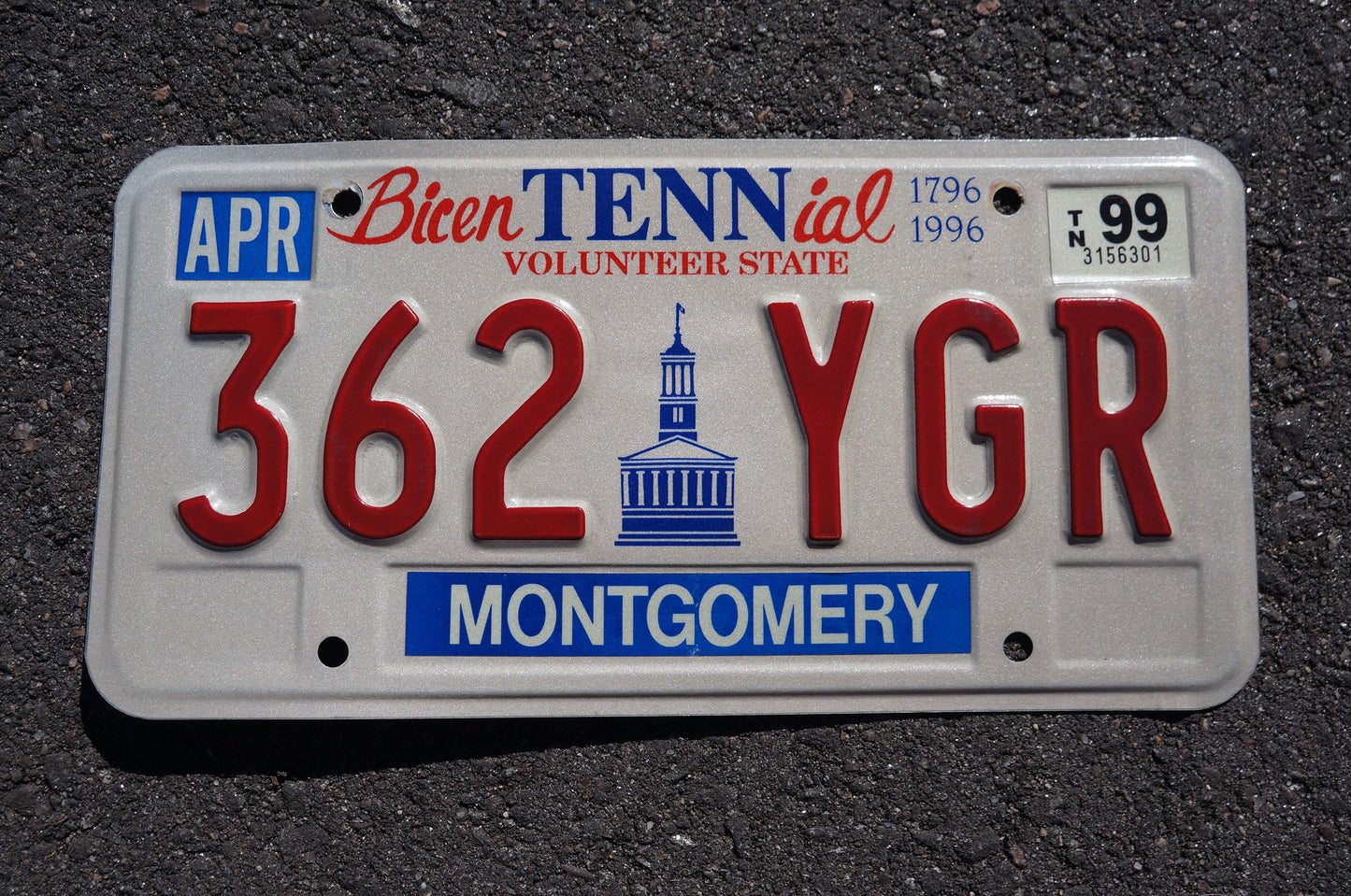 1999 Tennessee BICENTENNIAL License Plate # 362 YGR - Montgomery County