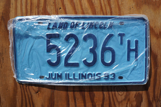Mint 1993 Illinois Blue License Plate Set / Pair # 5236 Unissued with original packaging