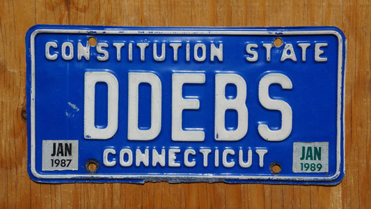 1987 1989 Connecticut Blue Vintage License Plate # DDEBS