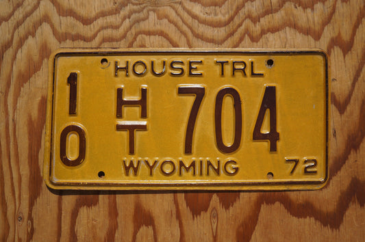 1972 Wyoming HOUSE TRAILER HT License Plate # 10 - 704 Fremont County