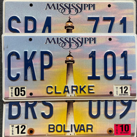 Mississippi Lighthouse Purple Graphic Colorful License Plate Tags Good Condition