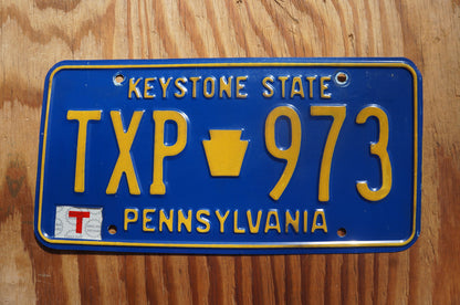 1980s Pennsylvania TRUCK KEYSTONE STATE Blue License Plate