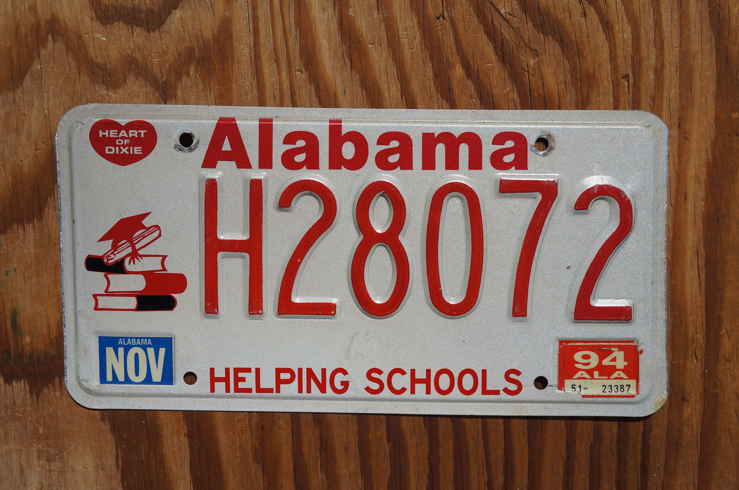 1994 Alabama Helping Schools Vintage License Plate - Education Books Students