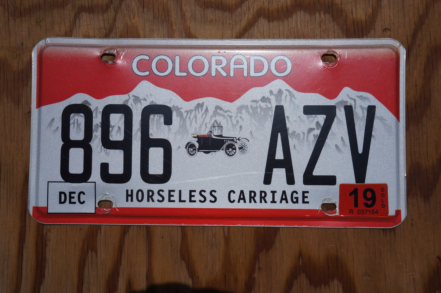 2019 Colorado HORSELESS CARRIAGE Red License Plate