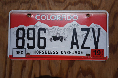 2019 Colorado HORSELESS CARRIAGE Red License Plate