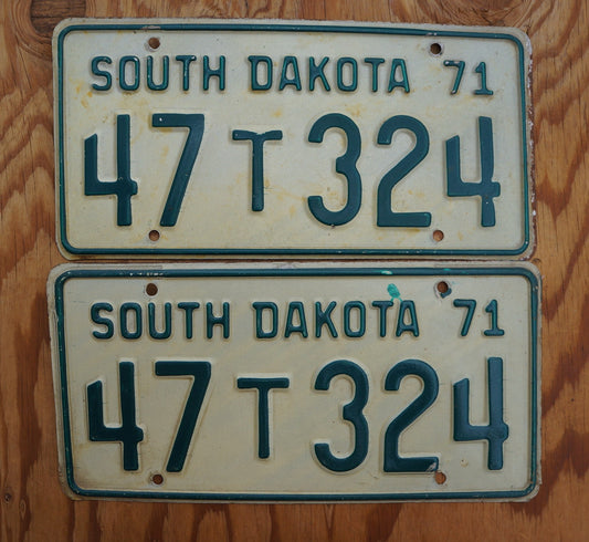 1971 South Dakota TRUCK McPherson County License Plate Pair / Set # 47 T 324