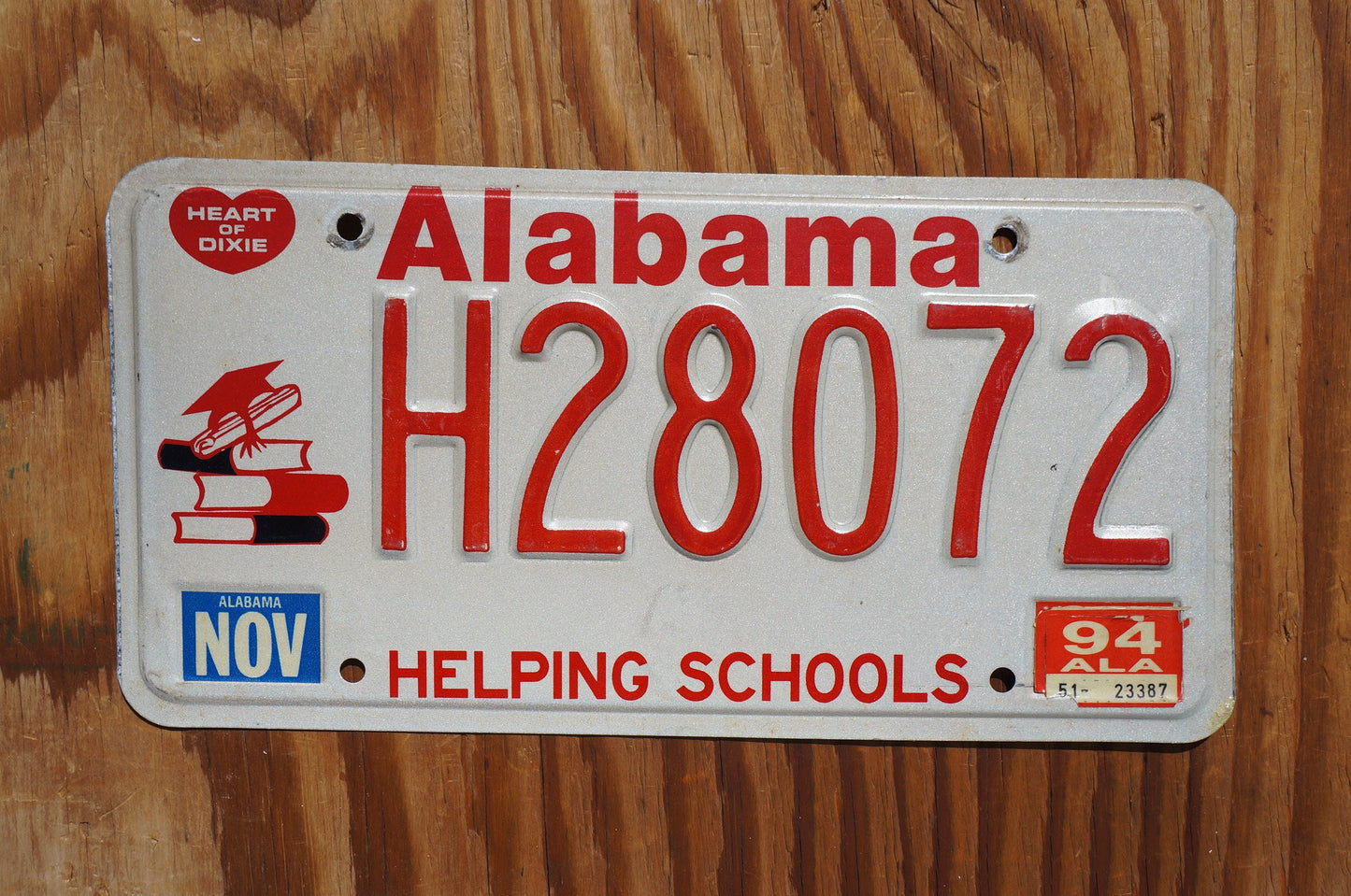 1994 Alabama Helping Schools Vintage License Plate - Education Books Students