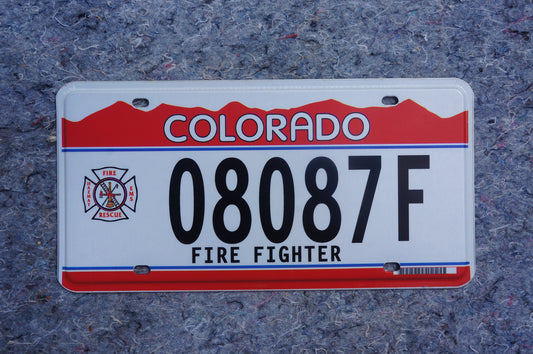 Colorado FIRE FIGHTER Red License Plate # 08087F