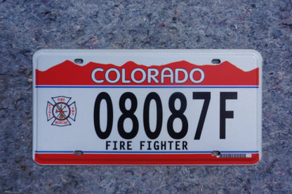 Colorado FIRE FIGHTER Red License Plate # 08087F