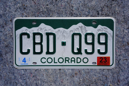 2023 Colorado Snow Mountains License Plate # CBD - Q99
