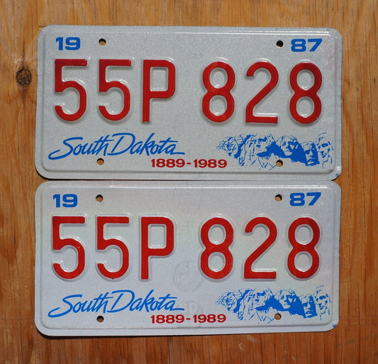 1987 South Dakota License plates set - Centennial Mt Rushmore License Plate Pair
