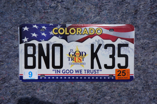 Colorado In GOD WE TRUST Graphic Flag License Plate