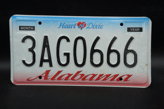 Alabama HEART OF DIXIE License Plate # 3AG0666