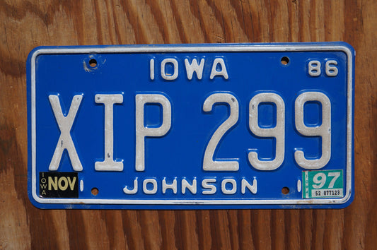 1986 1997 Iowa JOHNSON License Plate Blue  # XIP - 299