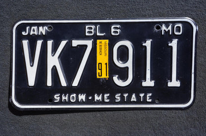 1991 Missouri Black Vintage License Plate # VK7 911 Show-me-state
