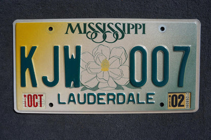 2002 Mississippi Large Magnolia License Plate - KJW 007