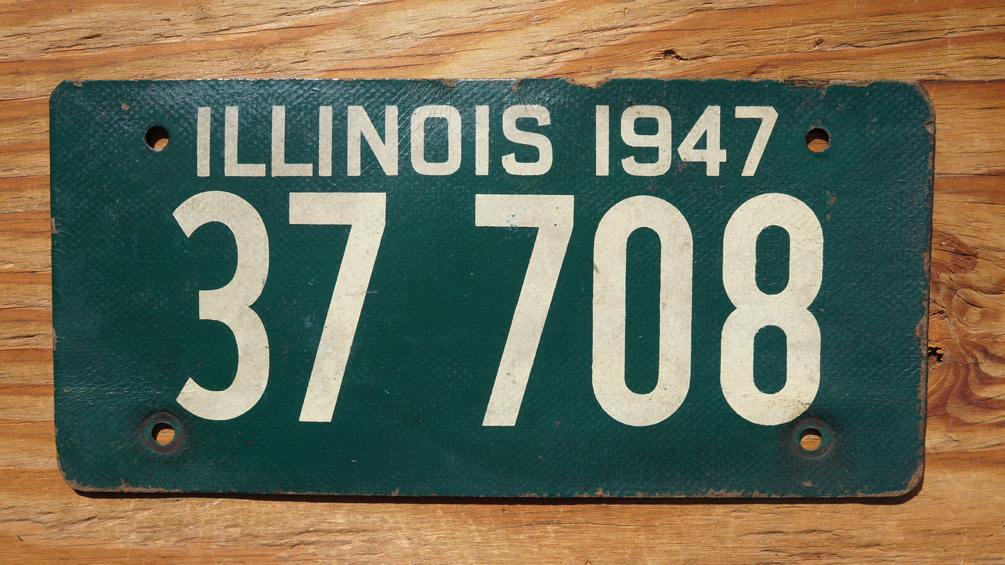 1947 Illinois FIBER BOARD Green License Plate # 37 708