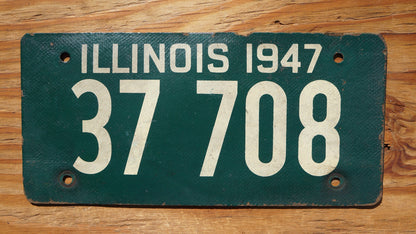 1947 Illinois FIBER BOARD Green License Plate # 37 708